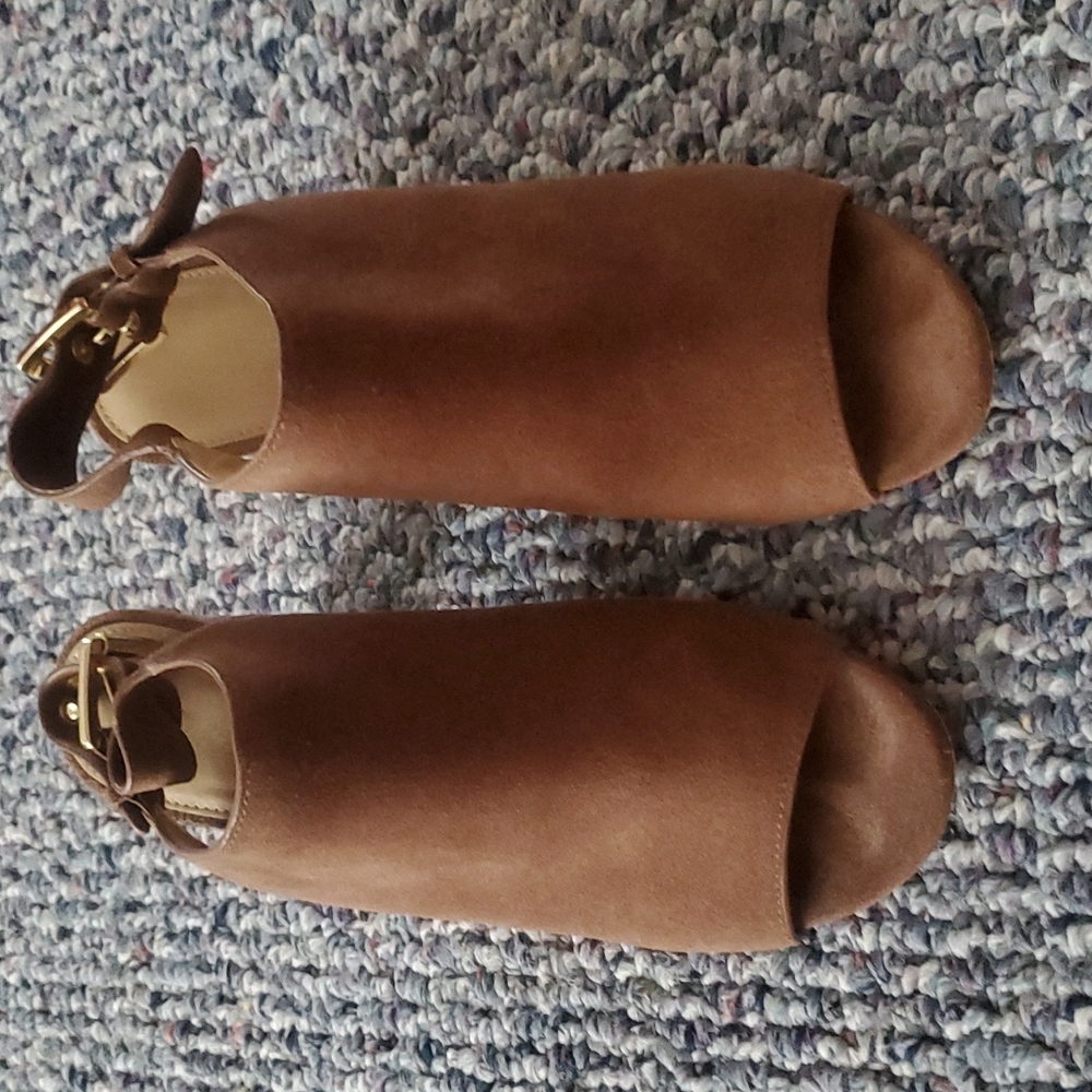 Michael Kors Brown Suede Peep Toe Sandals Size 8M